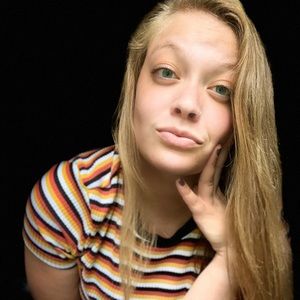 Meet your Posher, Jess